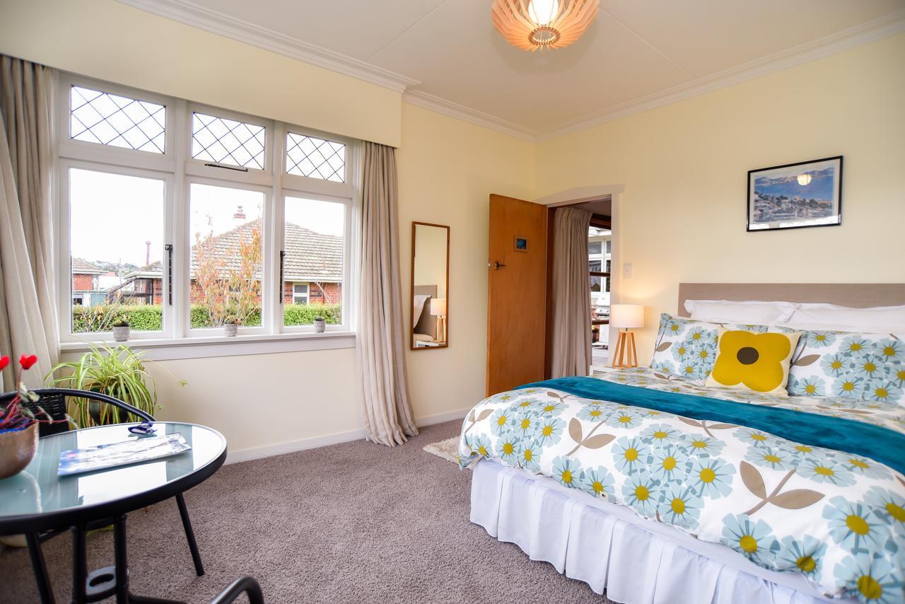 Sunny Mornington 2 Bedroom Guest Suite ديوندين المظهر الخارجي الصورة